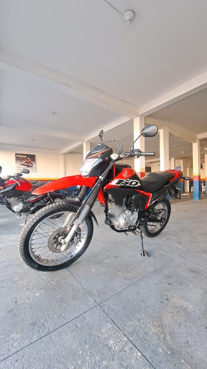 HONDA BROS 160 ESDD FRENTE ESQUERDA